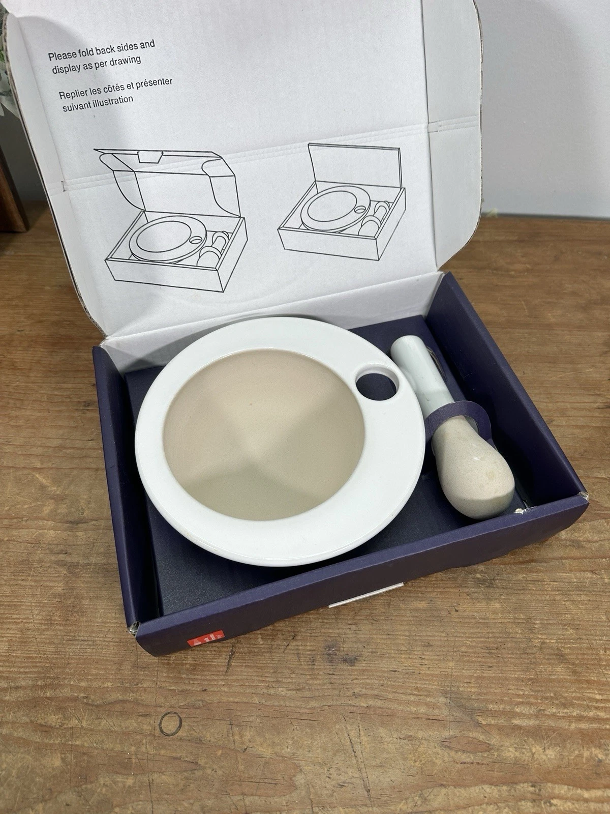Vintage Typhoon Mortar & Pestle – Stoneware Kitchen Grinder – Made in England
Opens in a new window