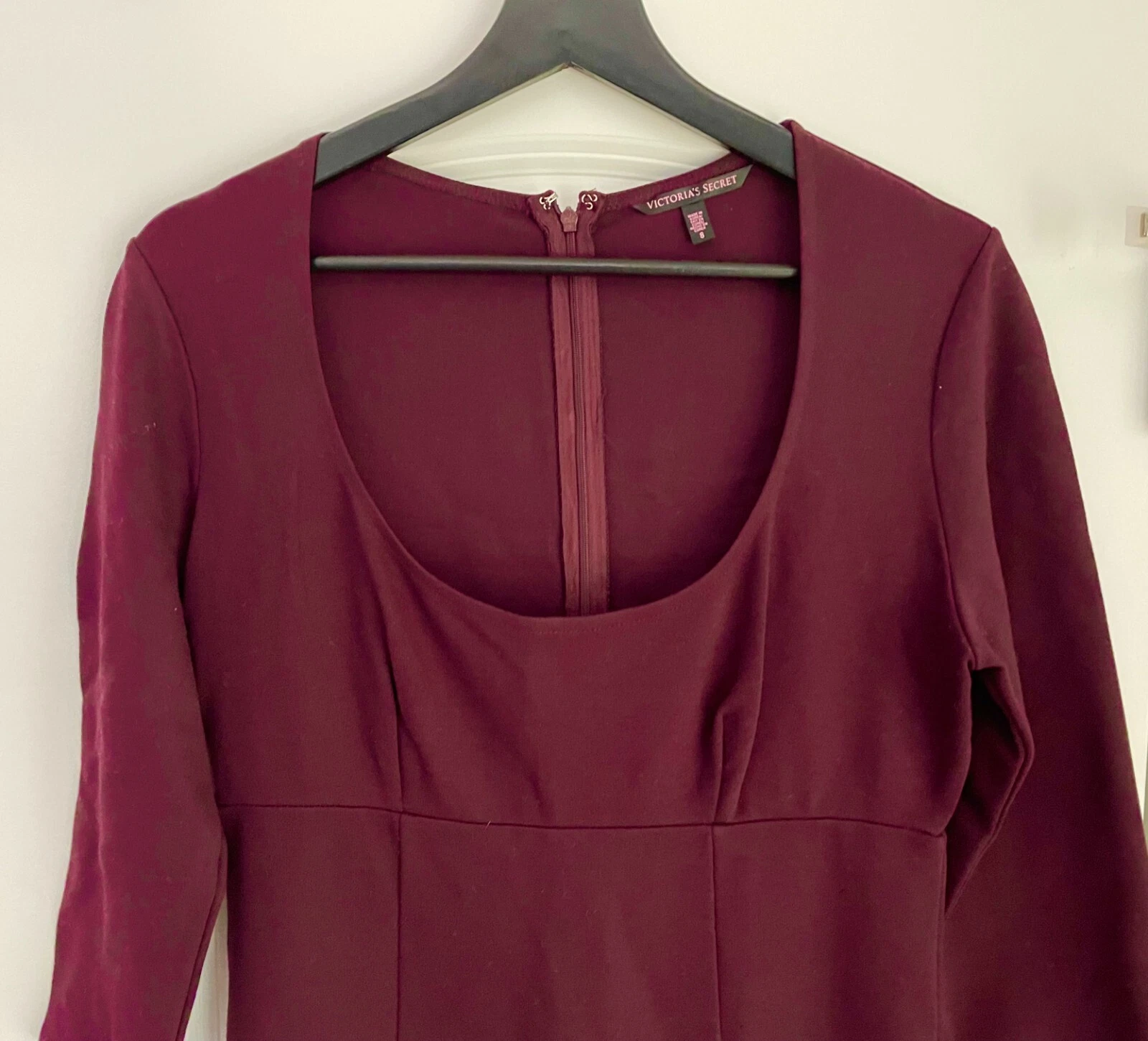 UNDERCOVER Abito tubino Victoria Secret bordeaux deep décolleté nuovo senza etichette taglia 8