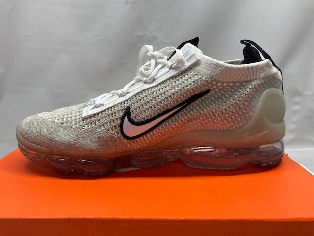 Nike Air VaporMax 2021 Flyknit DB1550-100, MULTIPLE SIZES, White