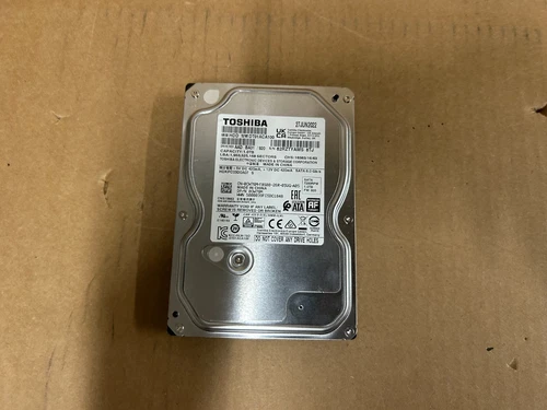Toshiba DT01ACA100 1TB 3.5" Sata3 7200RPM 32MB 6Gb/s HDD Hard Drive Internal