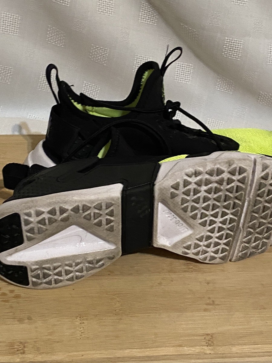 靴 NIKE AIR Huarache Drift 'Black Volt' Nike Air Huarache Drift Black Youth 4 | eBay