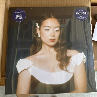 Laufey Bewitched: The Goddess Edition Navy Double LP (Vinyl) Signed Art Card 