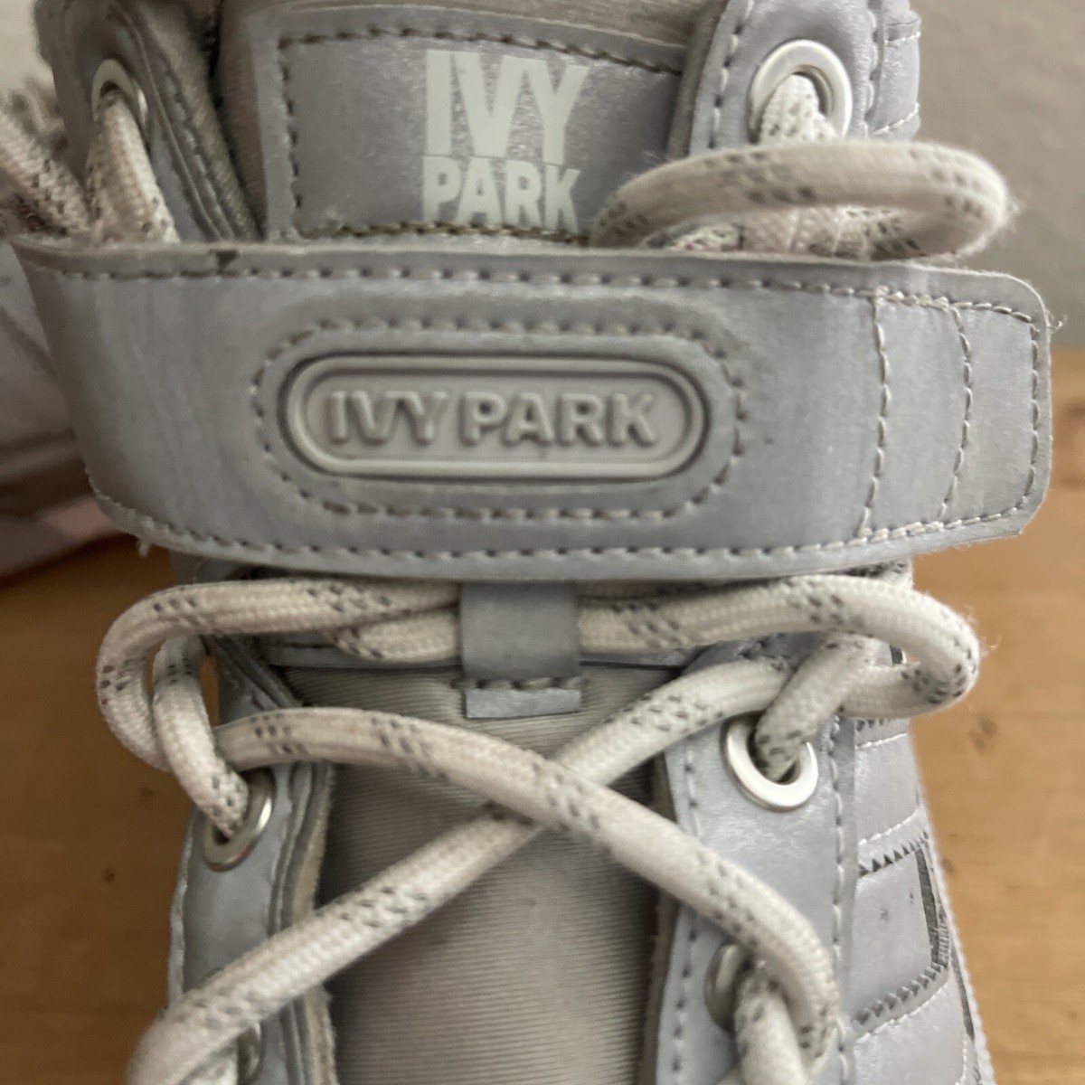 Ivyさん専用 Adidas Ivy Park X Forum Mid Unisex GW2858 Silver HiTop