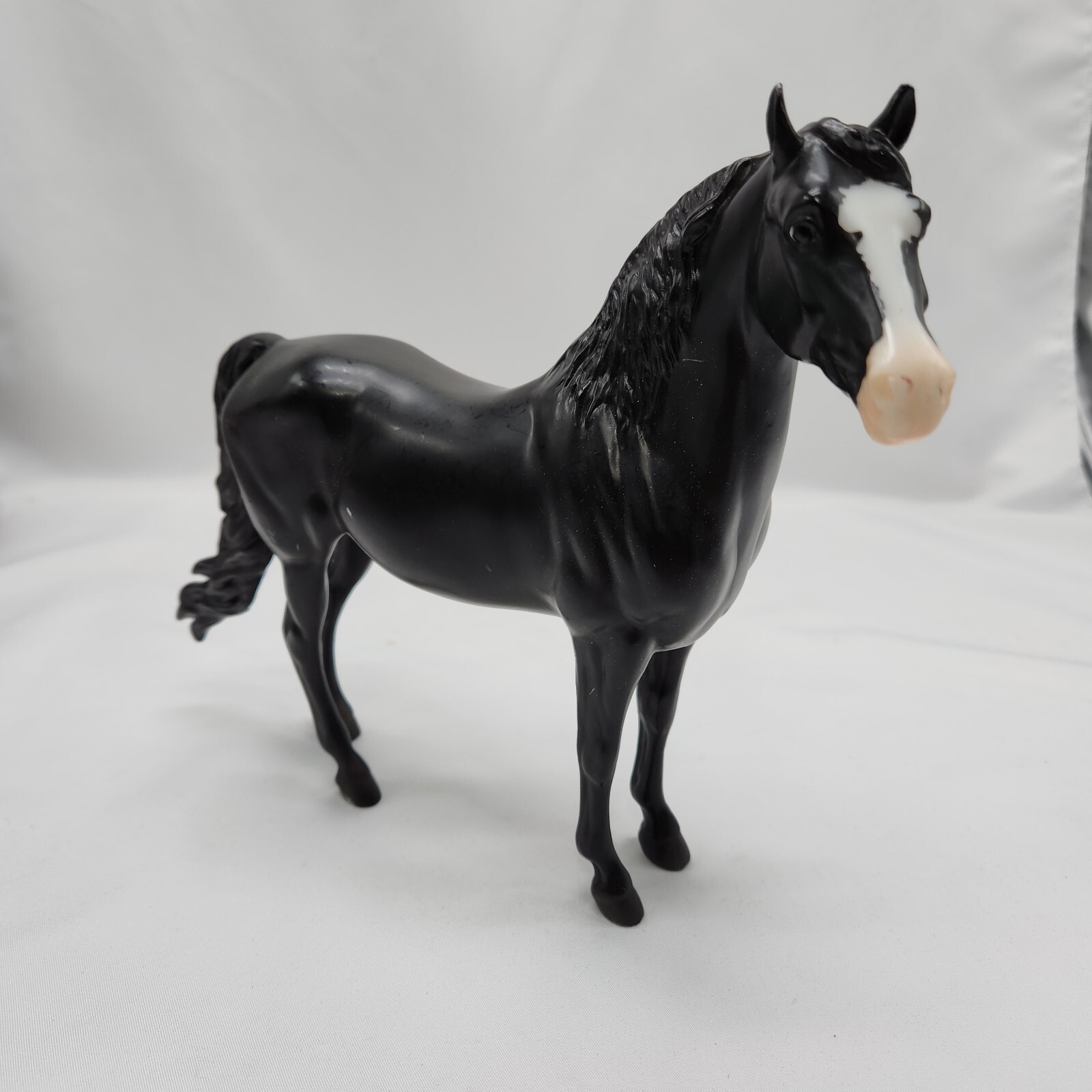 Breyer Reeves Horse Dancer Dapples Stallion Equine Farm Barn 3 w/ Hair