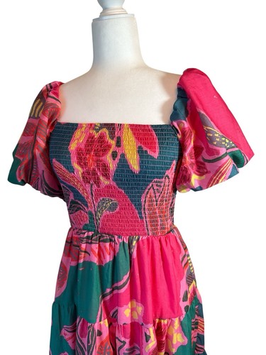 Boutique Woman’s Smocked Balloon Sleeve Midi Dress: Size Medium - Picture 4 of 4