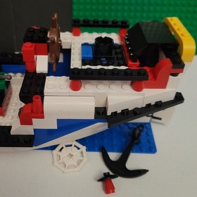 LEGO Armada Flagship 6280 Bow Hull Stern (240 Pieces Total) (1996) Legos VTG 