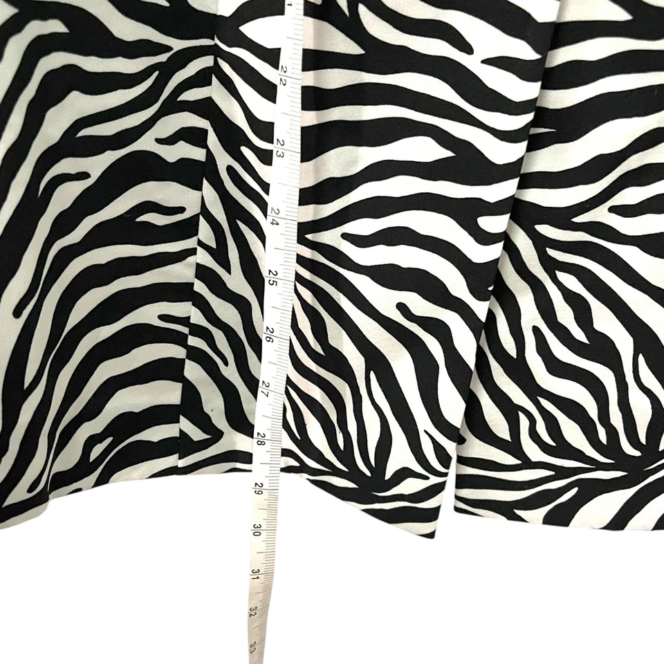 Женская куртка-блейзер Virgo размер 16 с принтом зебра анималистический принт Mob Wife Business - Изображение 2 из 4