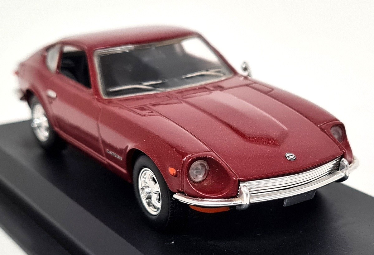 Atlas 1/43 - Datsun 240Z Fairlady Metallic Red Diecast Scale Model Car