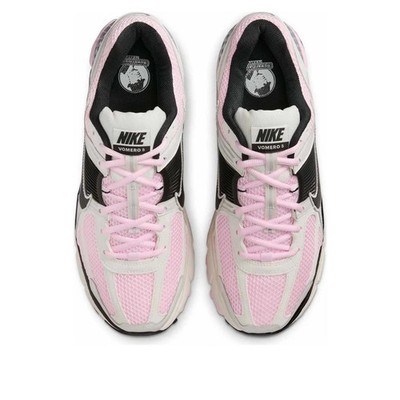 Nike Zoom Vomero 5 Pink Foam Metallic Platinum Black Men display picture 1