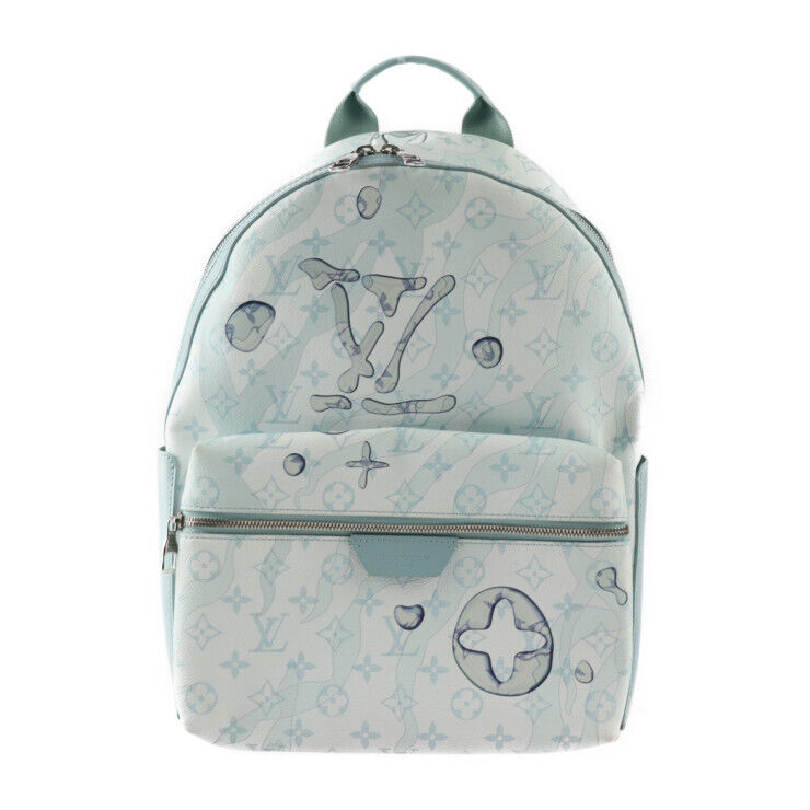 LOUIS VUITTON Backpack · Daypack M22519 Discovery Backpack LOUIS VUITTON Backpack · Daypack M22519 Discovery Backpack