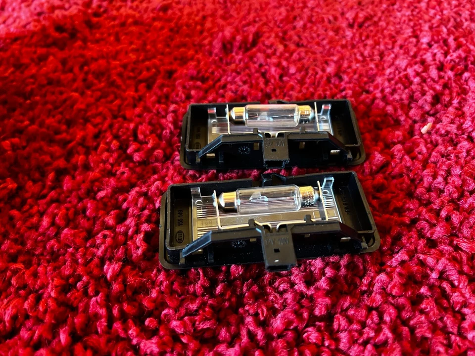 BMW E70 E82 E93 E84 SUN VISOR READING MAKEUP MIRROR LIGHT LAMP BLACK OEM 47K Foto 4 de 4