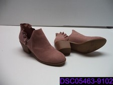 Size 9.5 Women Shoe Fergalicious Becket Booti...