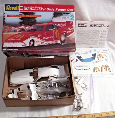 REVELL LARRY MINOR MCDONALDS OLDS FUNNY CAR MODEL KIT 1:24 BOXED