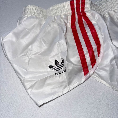 Short vintage Adidas nylon brillant racer sprinter fabriqué en Allemagne de l'Ouest rétro D3 S - Photo 2/7