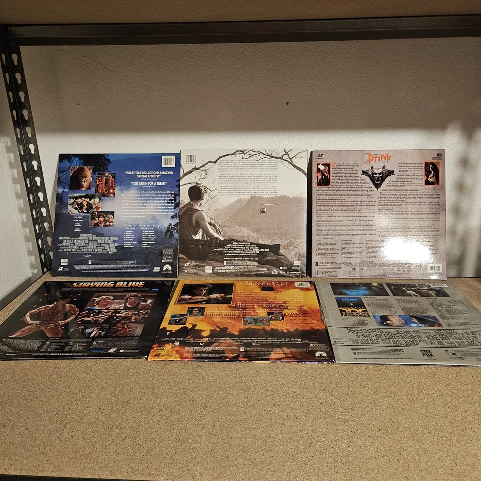 Lot of 30 Laserdisc Action Thriller Vintage Movies LD Dangerous Minds Dragon  - Image 3 of 4