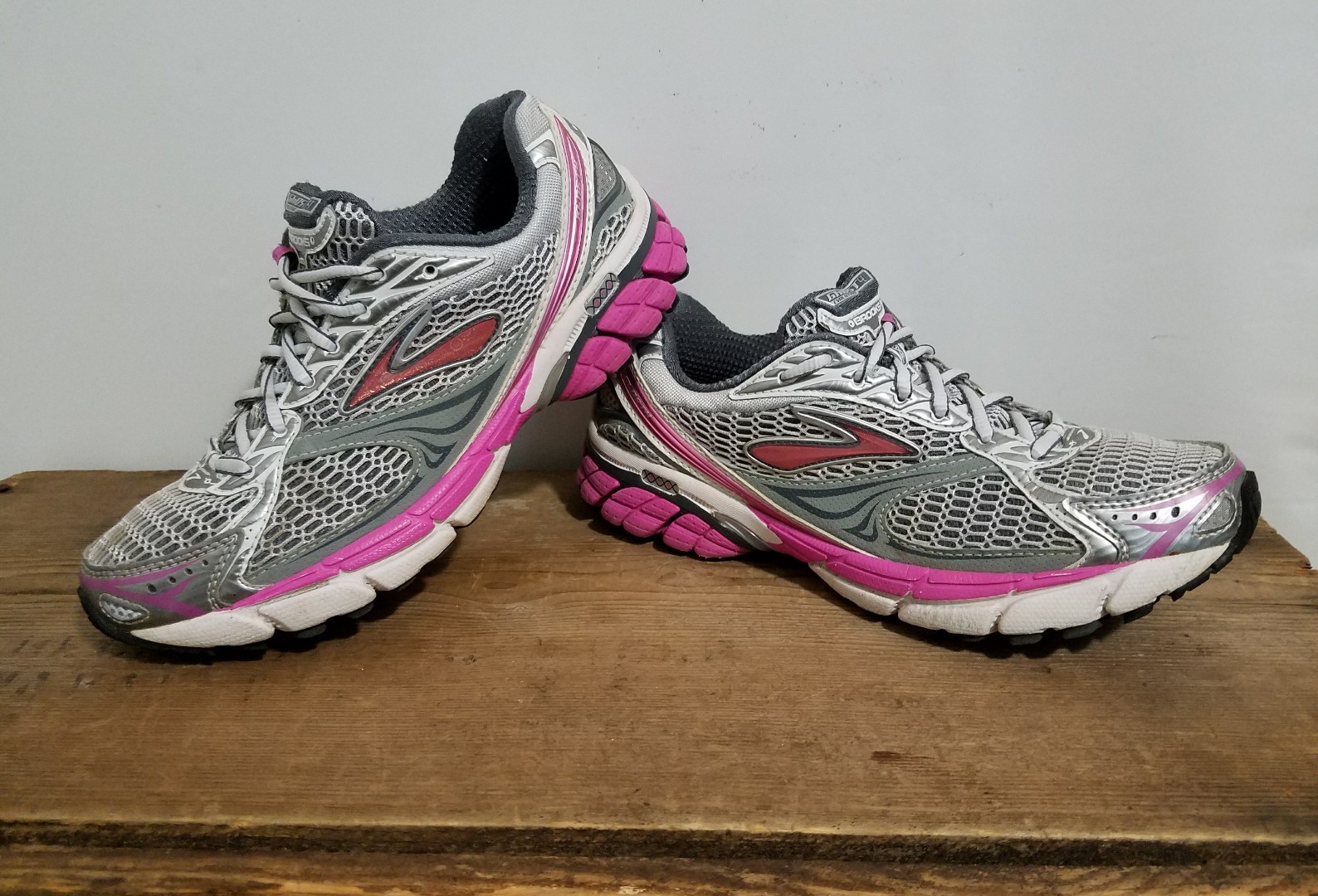 brooks cascadia 12 women's
