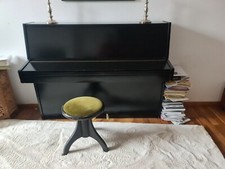 Klavier Sauter gebraucht mattschwarz B/H/T 143/105/55 incl. Hocker und Noten
