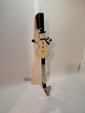 Metal Snowman Over the Door Wreath Hanger 14"