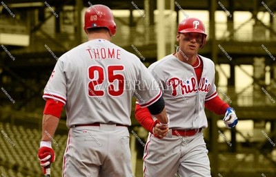 DX11 Hunter Pence-Jim Thome Ph Phillies 8x10 11x14 16x20 Spotlight Photo