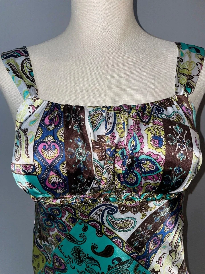 Iz Buyer Women's Vintage Y2K Babydoll Top size S Satin Paisley Stretch Bust - Image 2 of 4