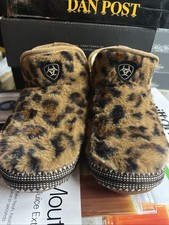 Ariat Women  s Snuggle Slipper Cozy Clog Leopard Print   New W/O Box- Size L- C 