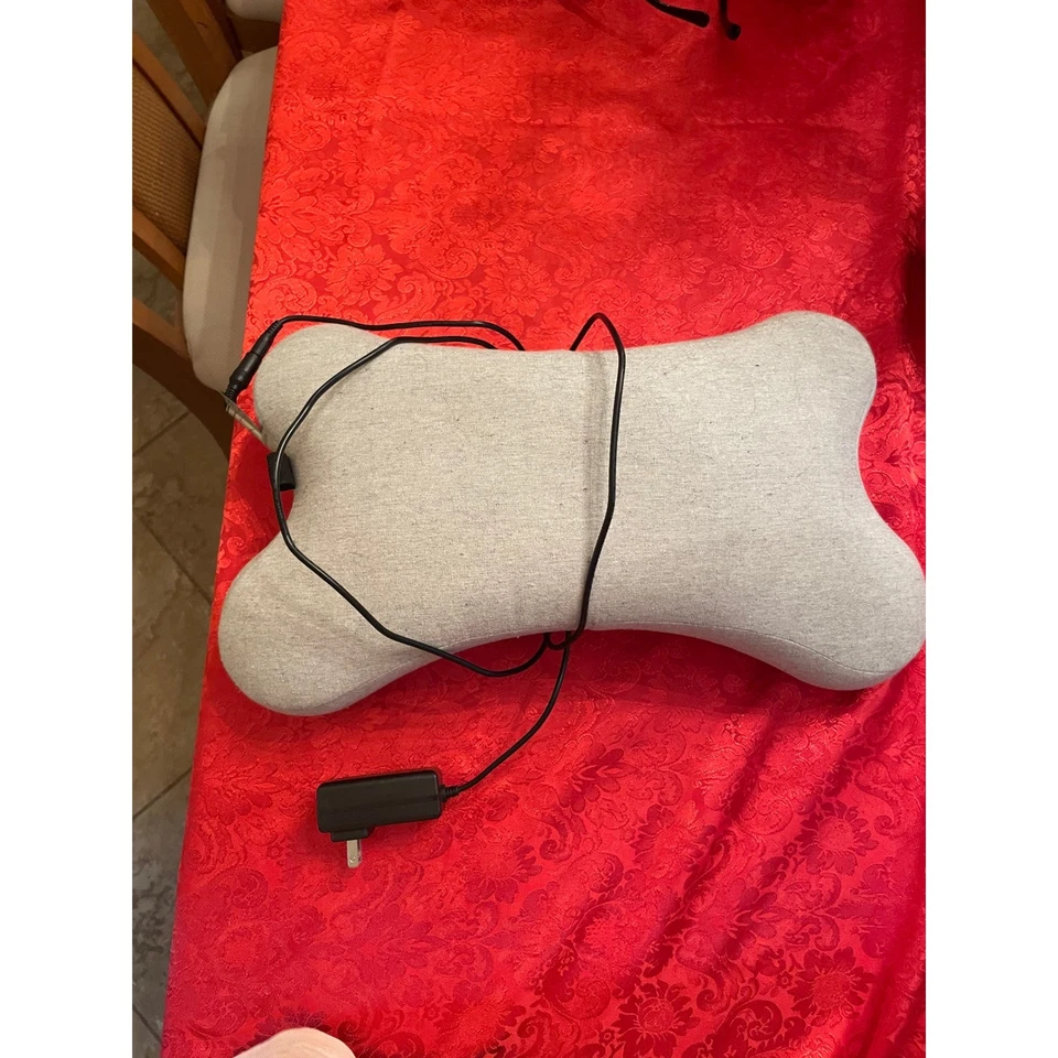 Synca iPuffy Portable Neck Back Massager Pillow Massage Cushion Heat Therapy - Image 2 of 2