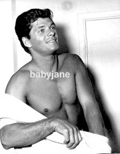 020 DEWEY MARTIN BARECHESTED GETTING DRESSED PHOTOO