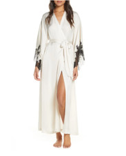 Natori Lamour Satin  Lace Beige Robe L112560 Size Large