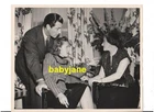 BARBARA STANWYCK ROBERT TAYLOR ORIG 8X10 PHOTO 1950 PARTY AT ESSEX HOUSE #3