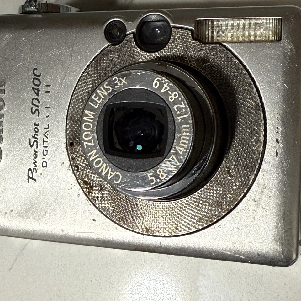 佳能 Powershot SD400 数码 ELPH 相机,电池,断屏 适合零件 阅读 — 第 3/4 张图片