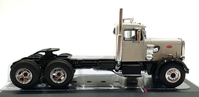 Ixo масштаб 1/64 U64TR003 - 1955 Peterbilt 281 - белый - Изображение 3 из 4