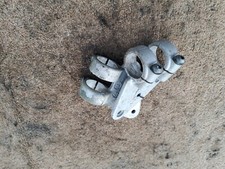 2004 GILERA DNA50 DNA 50 HEADLIGHT SPEEDOMETER FORK MOUNTING BRACKETS