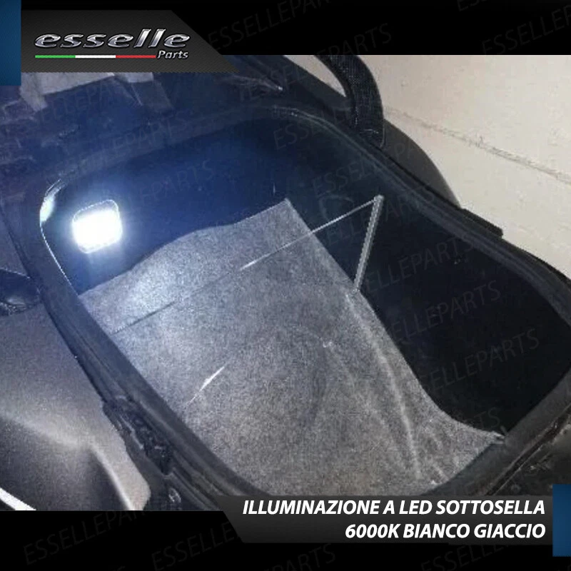 LAMPADA A LED PER ILLUMINAZIONE SOTTO SELLA YAMAHA T-MAX 500 (2008-2012) 6000K - Immagine 2 di 2