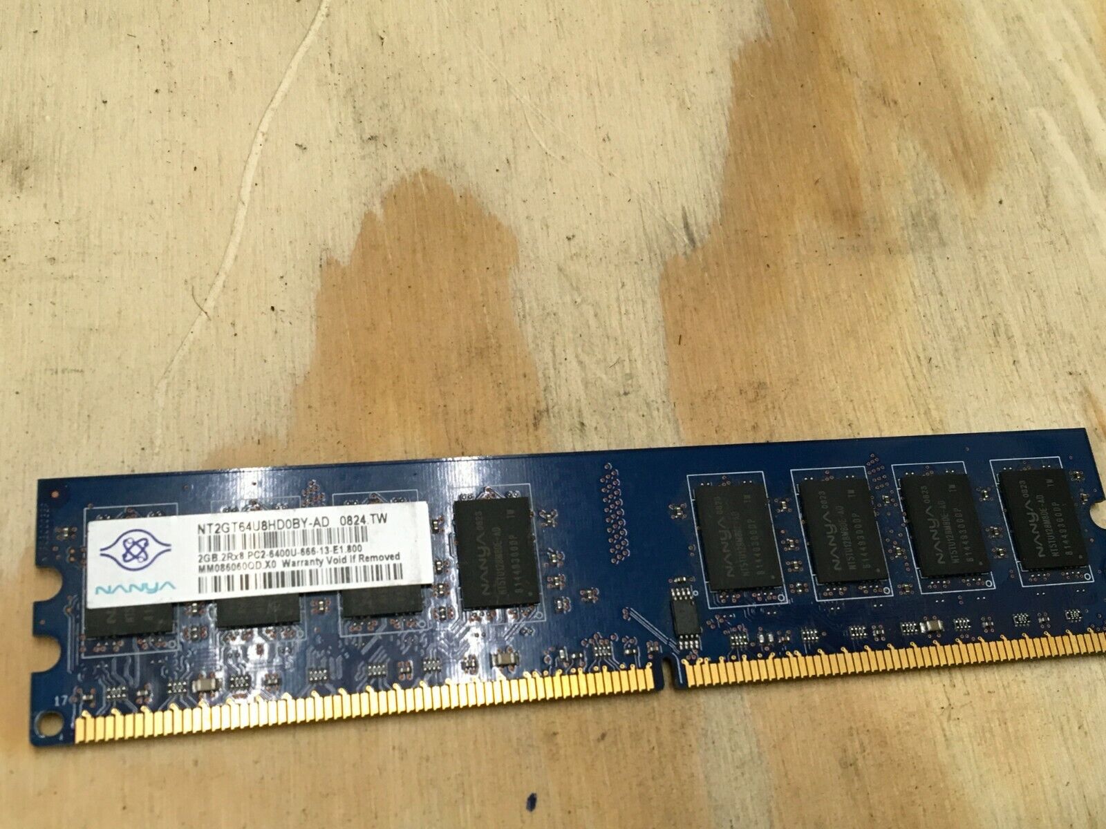 Lot of 4 Nanya 2GB 2Rx8 PC2-6400U-666-13-E1 DDR2-800MHz NT2GT64U8HDOBY-AD RAM