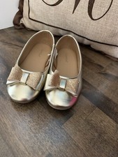 Lily And Dan Shoes Girls Dize 11/12 Gold With Bow  Excellent Condition
