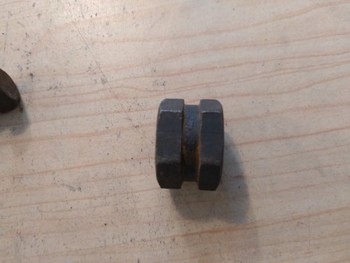GREENLEE 1388AV & 1387AV DRIVE SCREW & NUT FOR 1/2" CONDUIT SIZE KO CUTTER - Picture 5 of 10
