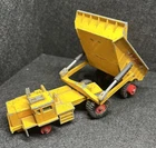 LESNEY MATCHBOX KING SIZE NO K2 KW DART DUMP TRUCK Working Dump, Missing 3 Tires