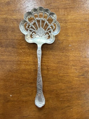 Gorham Sterling Silver Marguerite Bonbon Nut Sugar Sifting Spoon