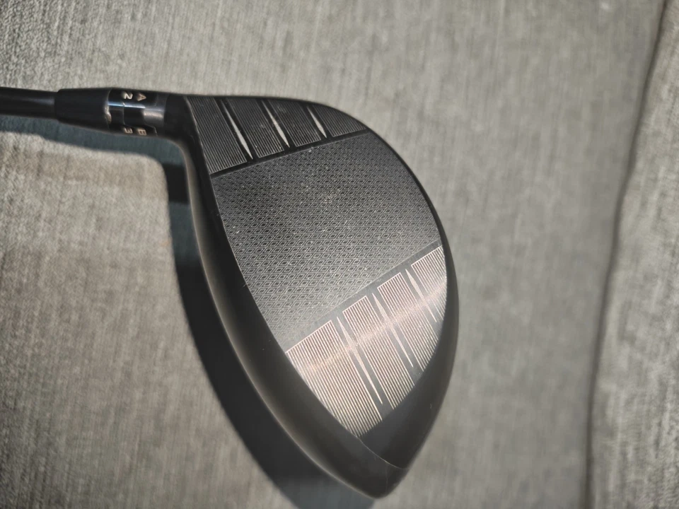 DRIVER TITLEIST TSR4 / 8 GRADI / RIGIDO 65 Tensei 1k Albero Nero - Immagine 3 di 4