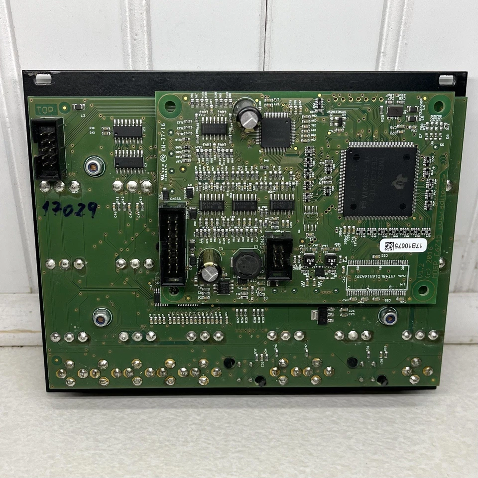 Radikal Technologies Swarm Oscillator RT 311 EURORACK UNTESTED AS IS Read - Image 2 of 4