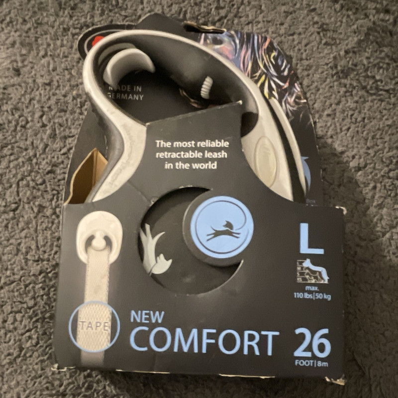 Flexi New Comfort Retractable Tape Dog Leash 26 ft Size L Black/White