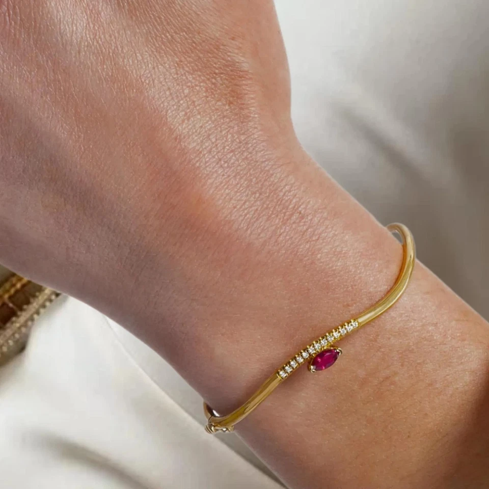 14K Yellow Gold Women`s Bracelet Pear Ruby Gemstone Jewelry - Image 2 of 4