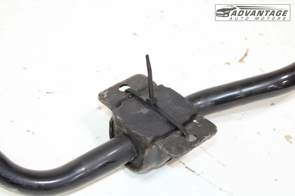 Chevrolet Camaro 2016-2024 suspensión delantera estabilizador barra estabilizadora antivuelco OEM Foto 3 de 4