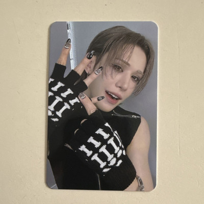 XLOV I ONE Rising Star Offline Fansign Photocard Wumuti