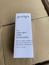 good light Moon Glow Milky Toner. Dreamy, Ultra-Light Facial Toner, EXP 01/2024