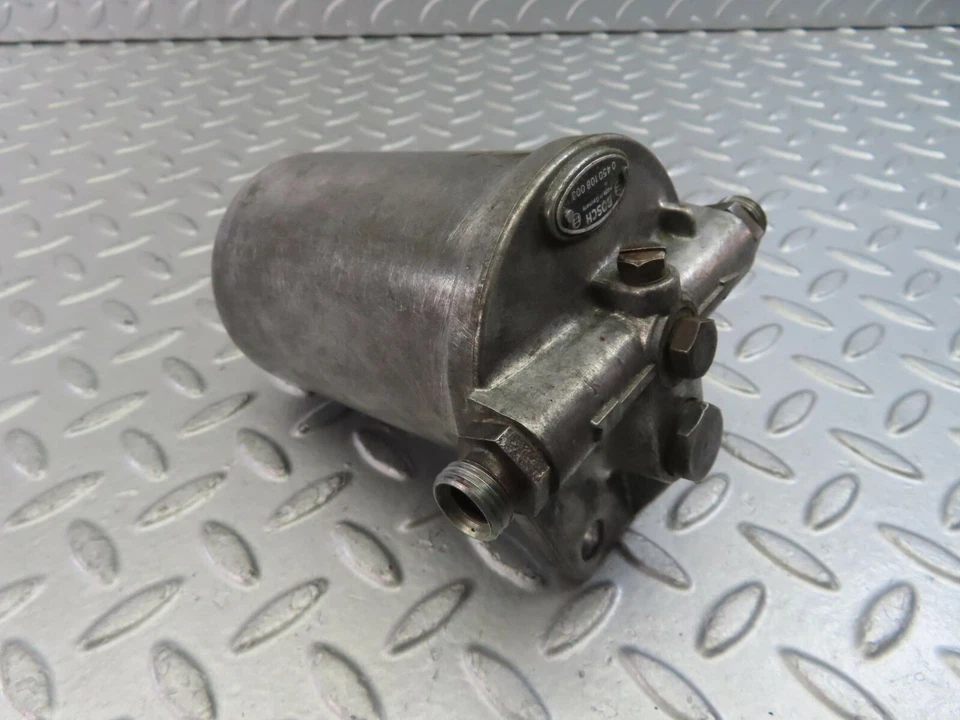 ♙��10174� Mercedes-Benz W111 280SE Carcasa Filtro Combustible Bosch 0450108003 Foto 3 de 4