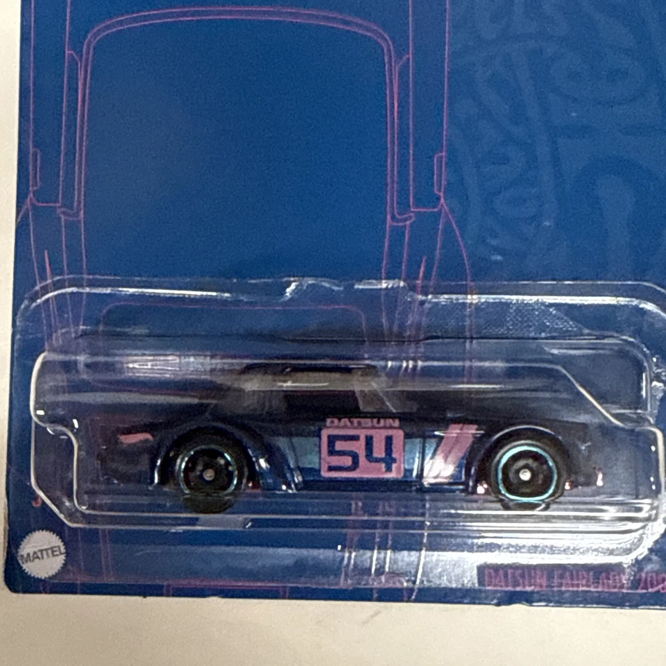 Case LOT of 24 - Hot Wheels Pearl and Chrome 2022 - Datsun Fairlady 2000 #1/6 - Image 3 of 4