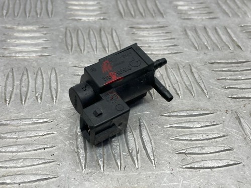 BMW 3 F30 F35 F31 2012 Diesel Turbolader Druckwandler Magnetventil 70231800