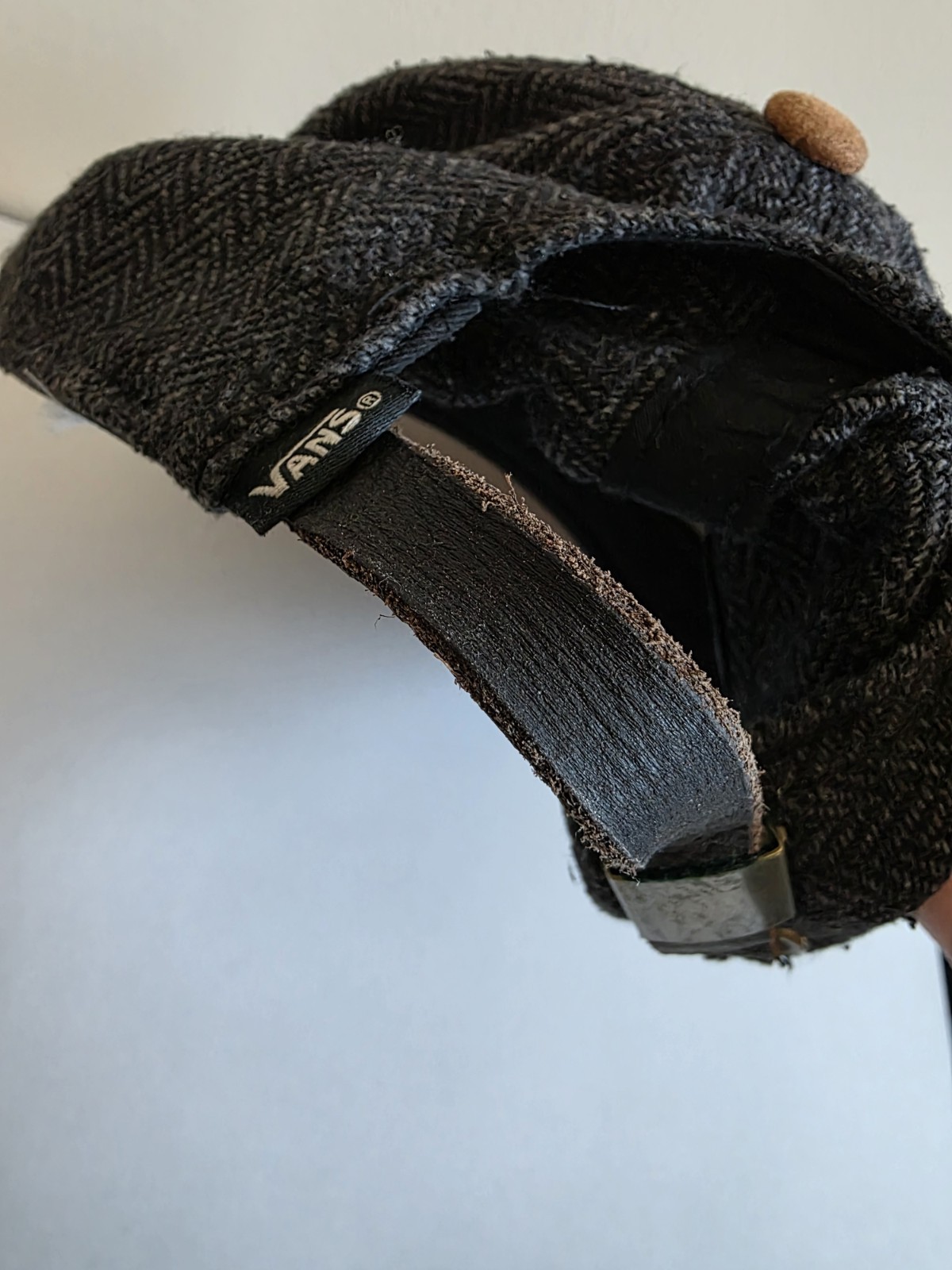 VANS - Herringbone Strapback Hat / Brown / Adjust… - image 7