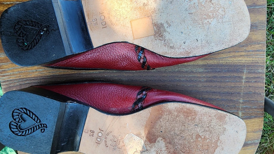 Brighton Vintage Colorful Leather Slippers  Sz 8.5 - Image 4 of 4